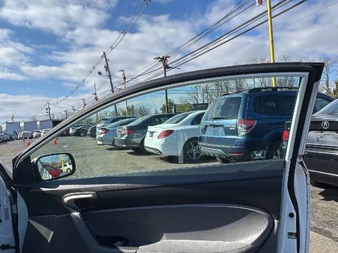 Used 2010 Honda Civic LX image 17