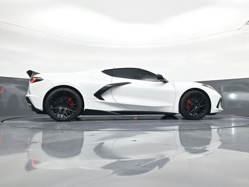Used 2021 Chevrolet Corvette Stingray Preferred Cpe w/ 2LT RWD image 23
