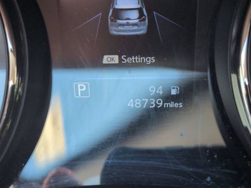 Used 2019 Nissan Rogue SV w/ Premium Package AWD/4WD image 14