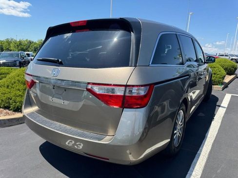 Used 2011 Honda Odyssey EX-L image 2