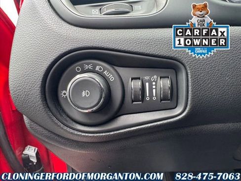 Used 2020 Jeep Renegade Limited w/ UConnect 8.4 Nav Group image 25