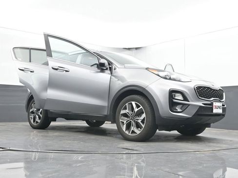 Used 2021 Kia Sportage EX AWD/4WD image 48