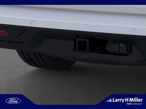 New 2026 Ford Expedition Active AWD/4WD image 23