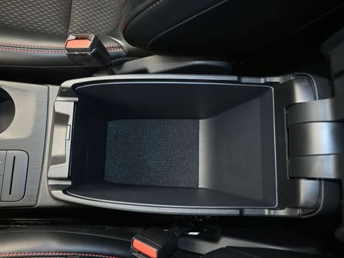 Certified 2025 Ford Escape ST-Line AWD/4WD image 19