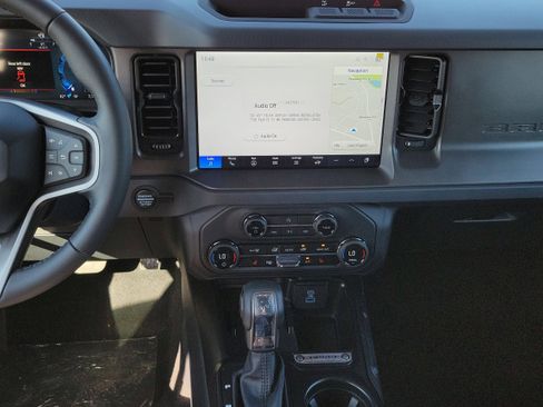 New 2025 Ford Bronco Big Bend image 19