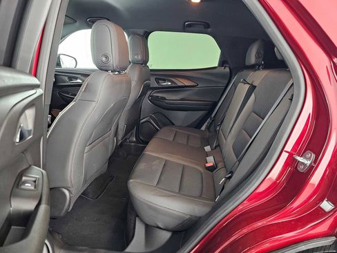 Used 2023 Chevrolet TrailBlazer RS w/ Convenience Package image 16