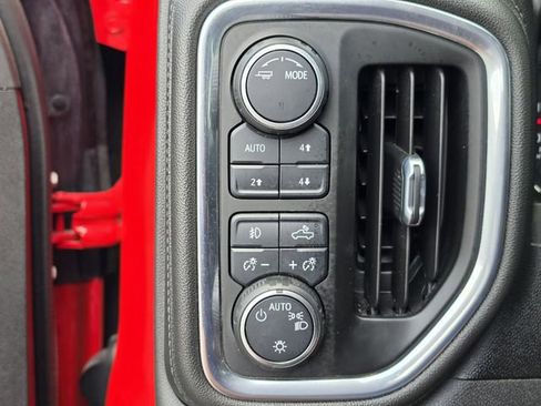 Used 2021 Chevrolet Silverado 1500 LT Trail Boss AWD/4WD image 30
