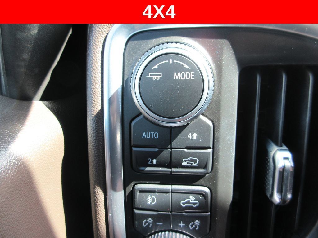Used 2022 GMC Sierra 1500 SLT w/ SLT Premium Plus Package AWD/4WD image 31