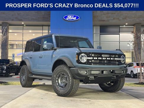 New 2025 Ford Bronco Outer Banks w/ Sasquatch Package image 36
