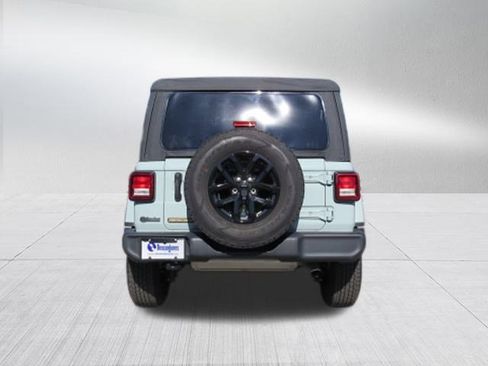 Used 2023 Jeep Wrangler Freedom Edition image 4