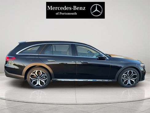New 2025 Mercedes-Benz E 450 4MATIC All-Terrain Wagon image 9