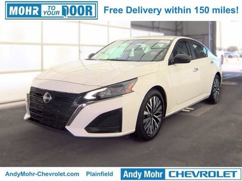 Used 2025 Nissan Altima 2.5 SV FWD image 1
