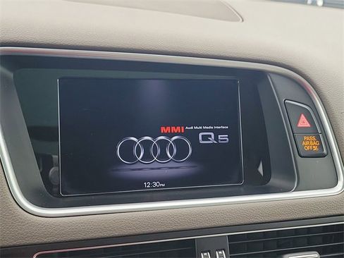 Used 2016 Audi Q5 3.0T Premium Plus w/ Technology Package image 31