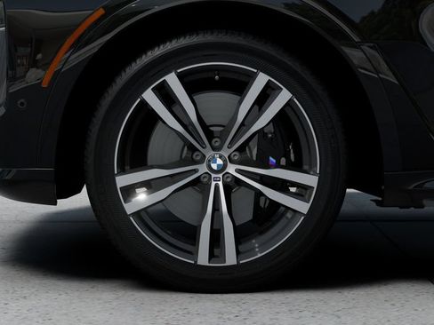 New 2027 BMW X7 xDrive40i w/ M Sport Package AWD/4WD image 7