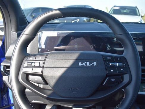 New 2026 Kia Sportage X-Line w/ X-Line Premium Package image 28