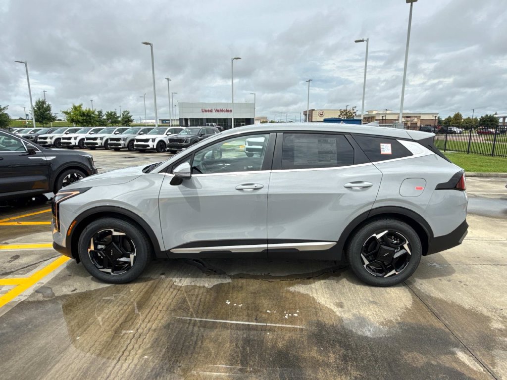 New 2026 Kia Sportage SX FWD image 5