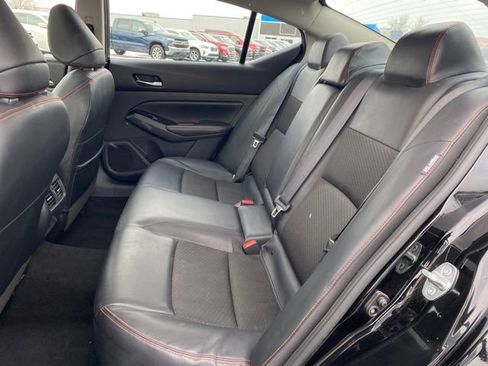 Used 2023 Nissan Altima 2.5 SR image 18