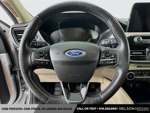 Used 2020 Ford Escape SEL AWD/4WD image 11