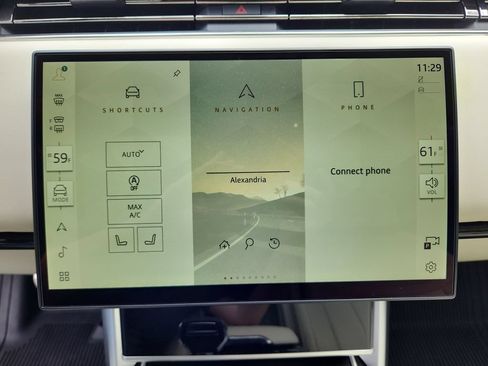New 2026 Land Rover Range Rover SE AWD/4WD image 17