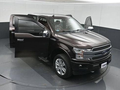 Used 2018 Ford F150 Platinum w/ Equipment Group 701A Luxury AWD/4WD image 57