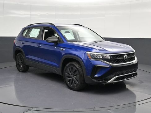 Used 2022 Volkswagen Taos S w/ IQ Drive S Package FWD image 5
