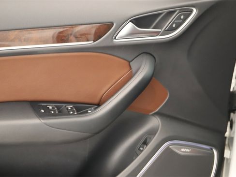 Used 2016 Audi Q3 2.0T Prestige image 24