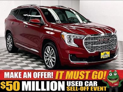 Used 2024 GMC Terrain Denali w/ Denali Premium Package