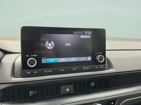 Used 2024 Honda CR-V EX image 17