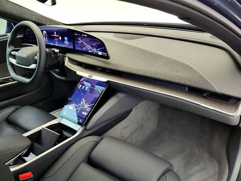 Used 2025 Lucid Air Touring AWD/4WD image 26
