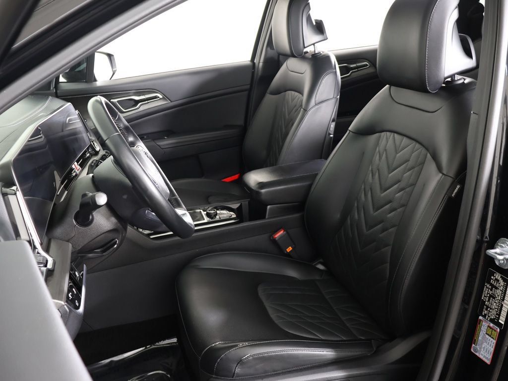 Certified 2024 Kia Sportage X-Line w/ X-Line Premium Package AWD/4WD image 33