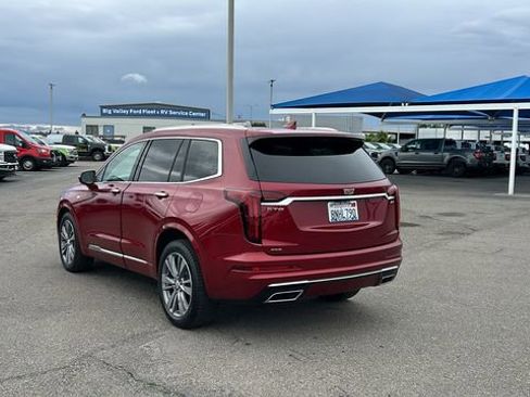 Used 2020 Cadillac XT6 Premium Luxury w/ Platinum Package image 5