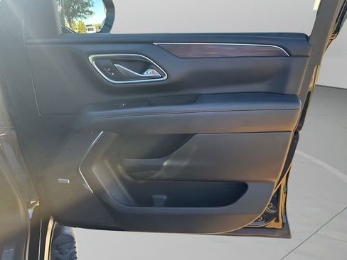 Used 2021 Chevrolet Tahoe Z71 image 13