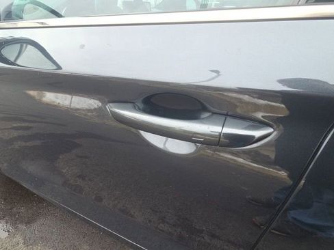 Used 2023 Genesis G70 2.0T w/ Sport Prestige Package image 22