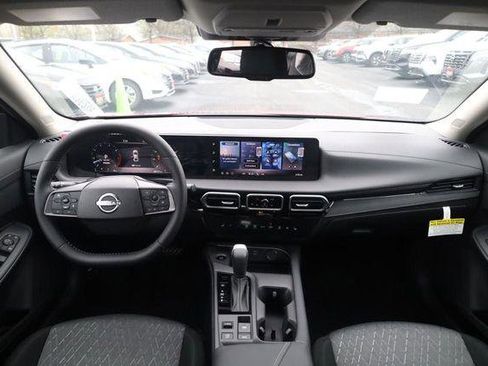 New 2026 Nissan Sentra SV w/ SV Convenience Package FWD image 7