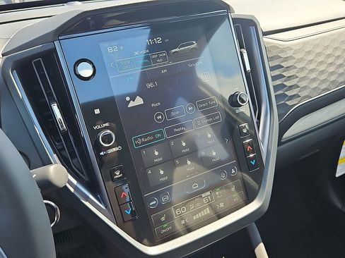 Used 2025 Subaru Forester Limited w/ Popular Package image 12