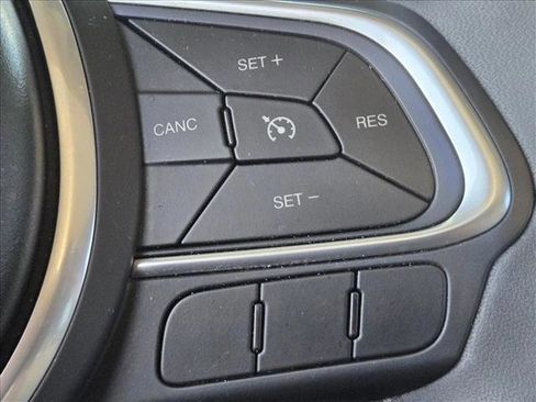 Used 2018 FIAT 500L Trekking w/ Popular Equipment Group image 11