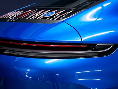 Used 2026 Porsche 911 Carrera T RWD image 44
