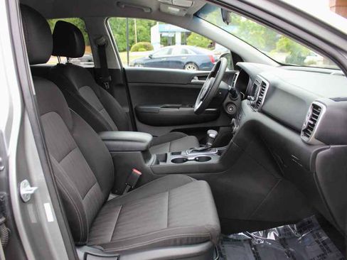 Used 2019 Kia Sportage LX AWD/4WD image 27