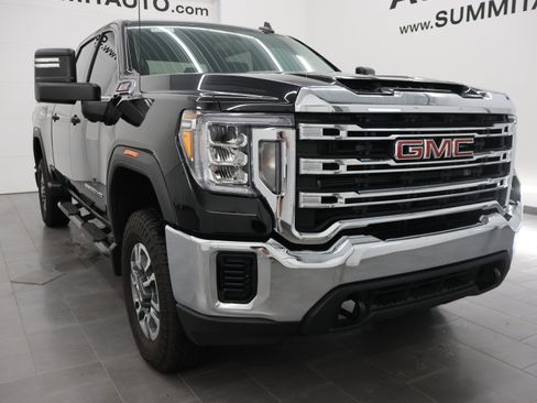 Used 2023 GMC Sierra 2500 SLE AWD/4WD image 2