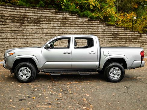 Certified 2023 Toyota Tacoma SR image 11