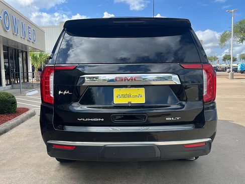 Used 2021 GMC Yukon XL SLT w/ SLT Luxury Plus Package RWD image 5