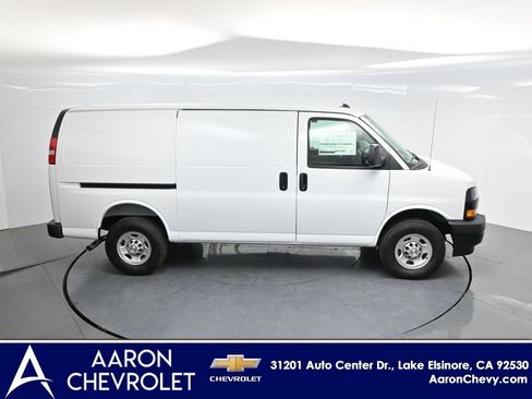 New 2026 Chevrolet Express 2500 w/ Driver Convenience Package RWD image 47