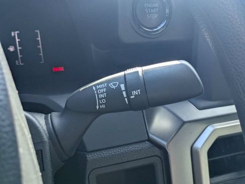 Used 2025 Toyota Tacoma SR5 RWD image 28