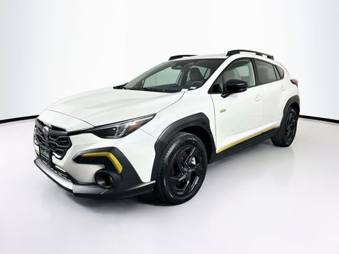 Used 2024 Subaru Crosstrek 2.5i Sport AWD/4WD image 3