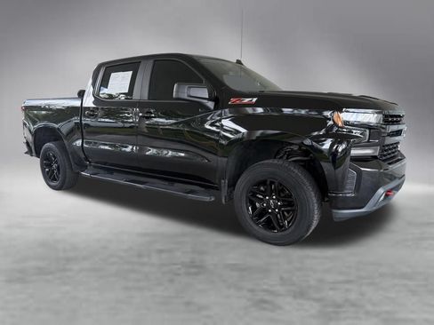 Used 2019 Chevrolet Silverado 1500 LT Trail Boss AWD/4WD image 2