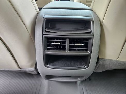 Used 2023 Cadillac XT5 Premium Luxury w/ LPO, Floor Liner Package AWD/4WD image 11