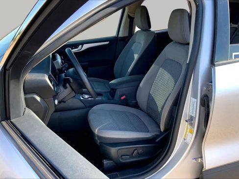 Used 2020 Ford Escape SE FWD image 8