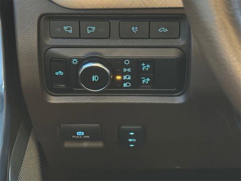 Used 2024 Ford F350 King Ranch w/ Chrome Package image 23