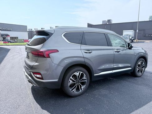 Used 2019 Hyundai Santa Fe Limited FWD image 5