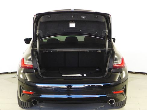 Used 2022 BMW 330e w/ Driving Assistance Package image 10